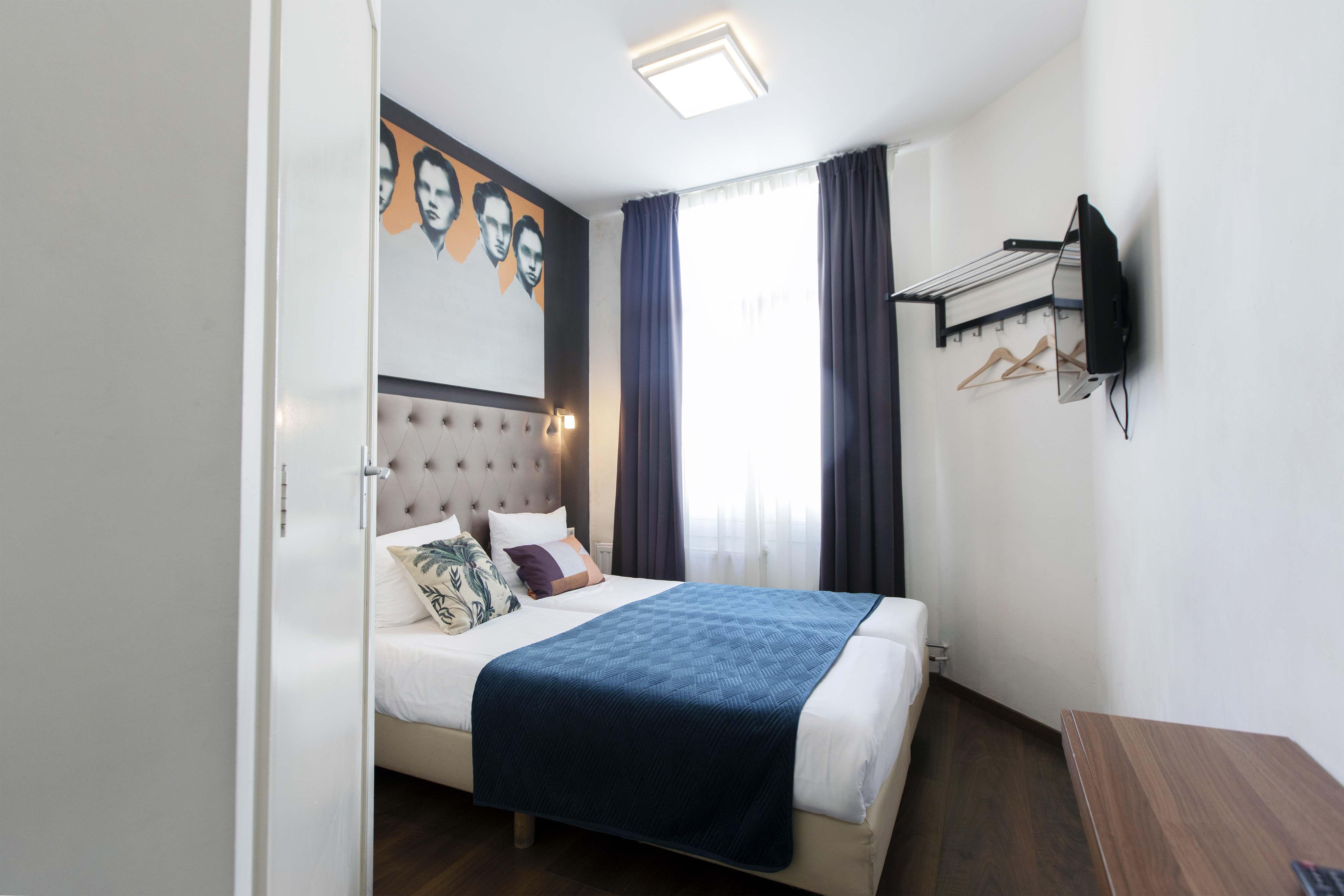 Quentin Golden Bear Hotel Amsterdam Exterior photo